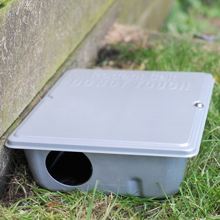 The Big Cheese Ultra Power All-Weather Bait Station - Housing For Rodenticides